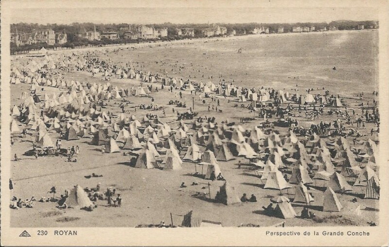 Carte postale ancienne Perspective de la Grande Conche à Royan