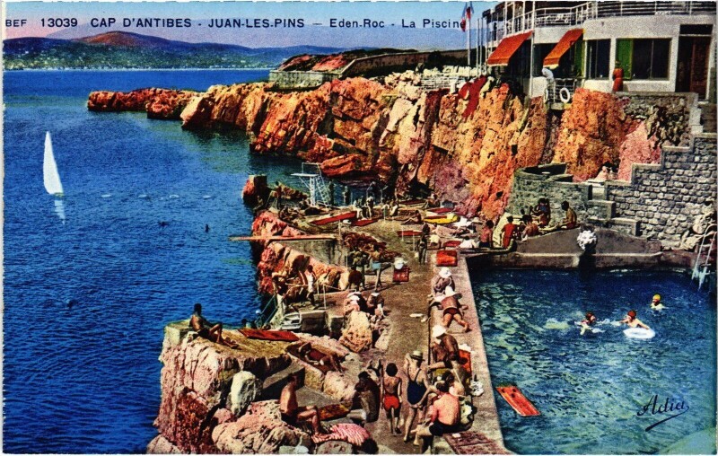 Carte postale ancienne Cap d'Antibes Juan-les-Pins Eden-Roc La Piscine à Antibes