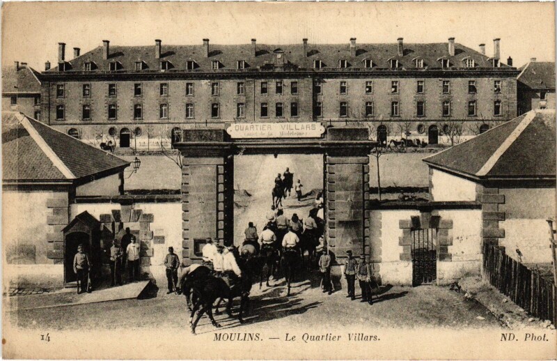 Carte postale ancienne Moulins Quartier Villars à Moulins