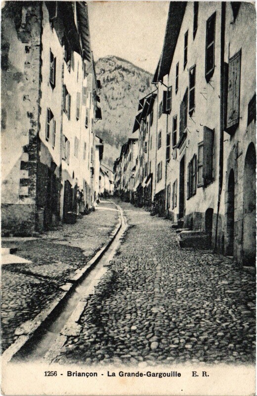 Carte postale ancienne Briancon Grande Gargouille