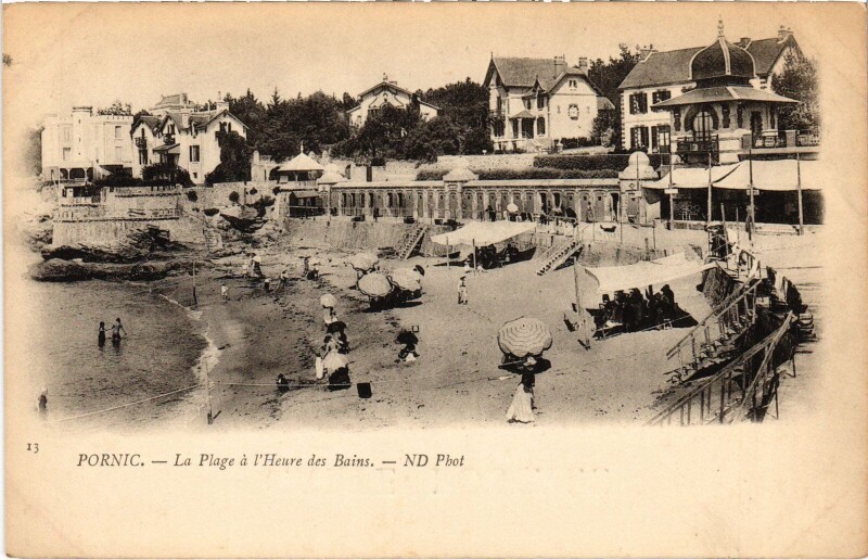 Carte postale ancienne Pornic La Plage Heure des bains à Pornic