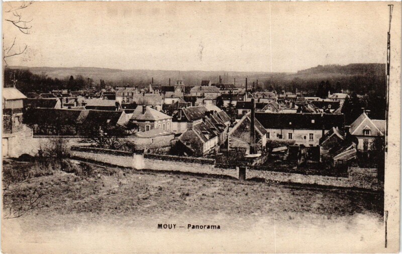 Carte postale ancienne Mouy Panorama