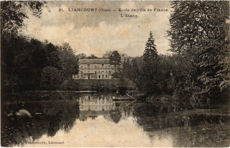 Carte postale ancienne Liancourt Etang Ecole de l'ile de France à Liancourt
