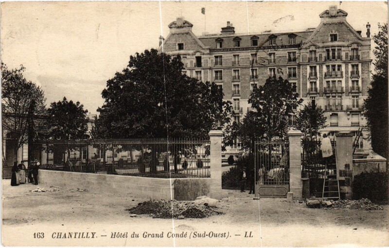 Carte postale ancienne Chantilly Hotel du Grand-Condé à Antilly