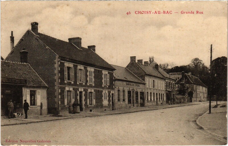 Carte postale ancienne Choisy-au-Bac Grande Rue à Choisy-au-Bac