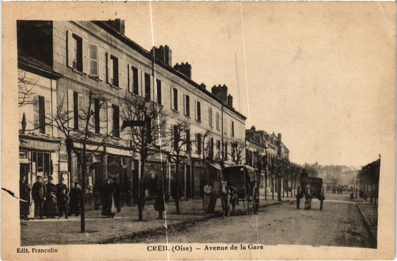 Carte postale ancienne Creil Avenue de la Gare à Creil