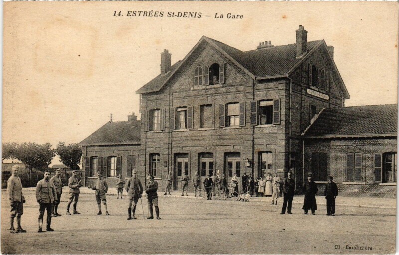 Carte postale ancienne Estrées-Saint-Denis La Gare Railway à Estrées-Saint-Denis