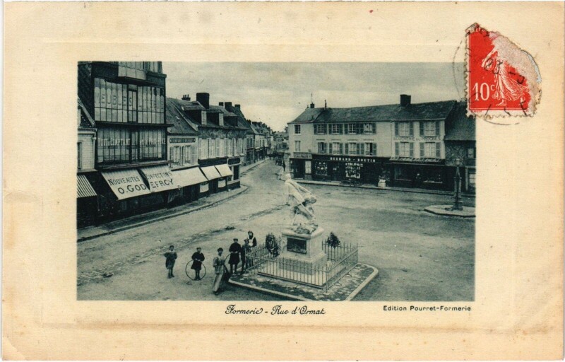 Carte postale ancienne Formerie Rue d'Ormal à Formerie