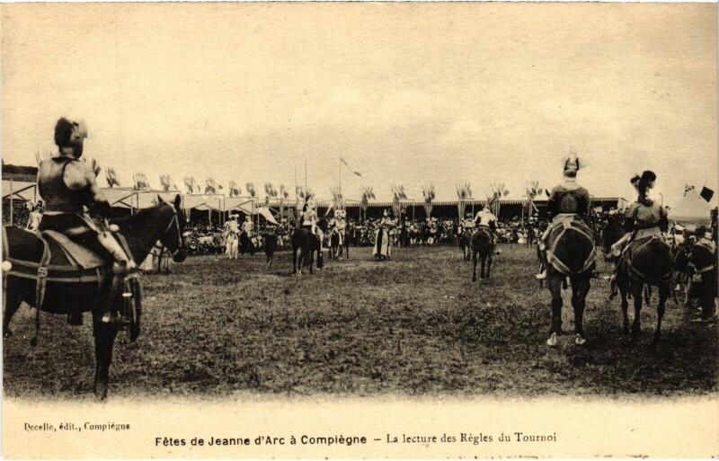 Carte postale ancienne Compiegne Fetes de Jeanne d'Arc La lecture