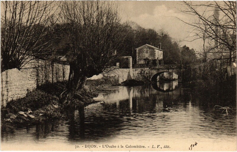 Carte postale ancienne Dijon L'Ouche a la Colombiere France à Colombier