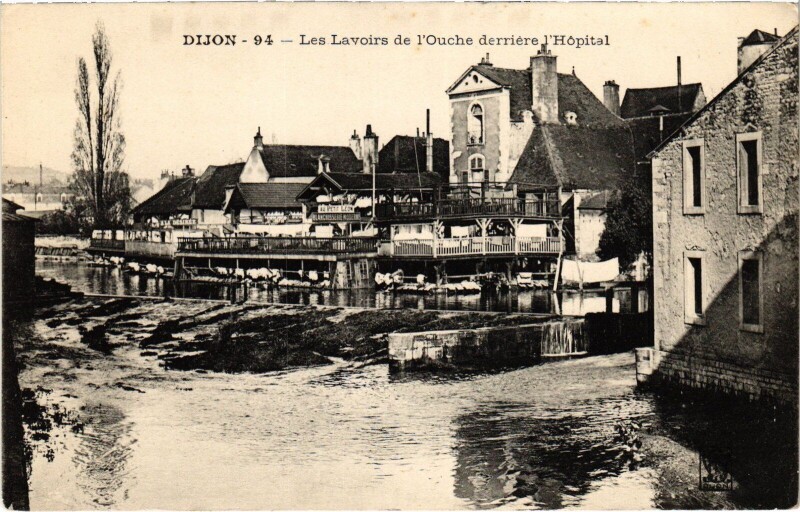 Carte postale ancienne Dijon Les Lavoirs de l'Ouche derriere l'Hopital France à Dijon