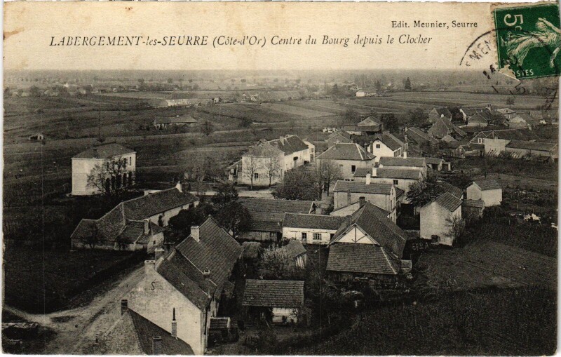 Carte postale ancienne Labergement-les-Seurre Centre du Bourg depuis le Clocher France à Seurre