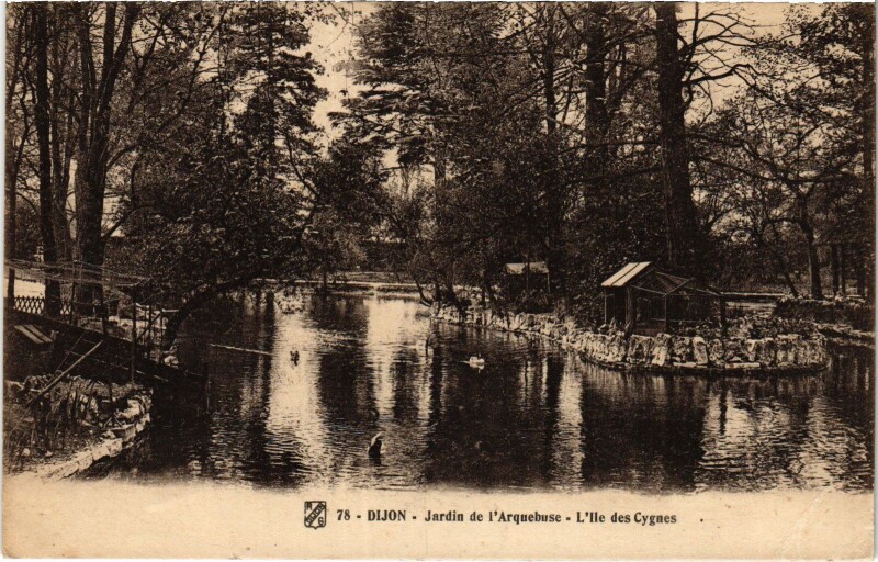 Carte postale ancienne Dijon Jardin de l'Arguebuse France à Dijon