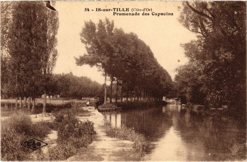 Carte postale ancienne Is sur Tille Promenade des Capucins France à Is-sur-Tille