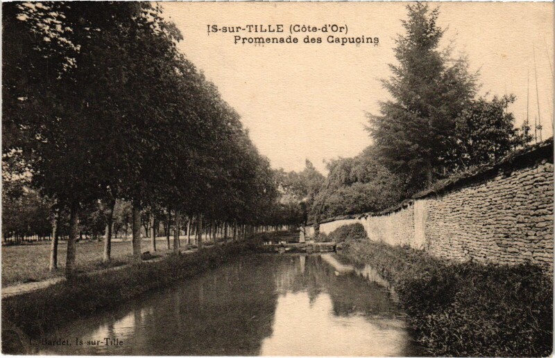 Carte postale ancienne Is sur Tille Promenade des Capucins France à Is-sur-Tille