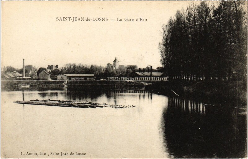 Carte postale ancienne Saint-Jean-de-Losne - La Gare d'Eau à Saint-Usage