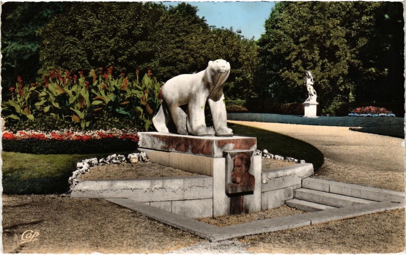 Carte postale ancienne Dijon Le Parc Darcy France à Dijon