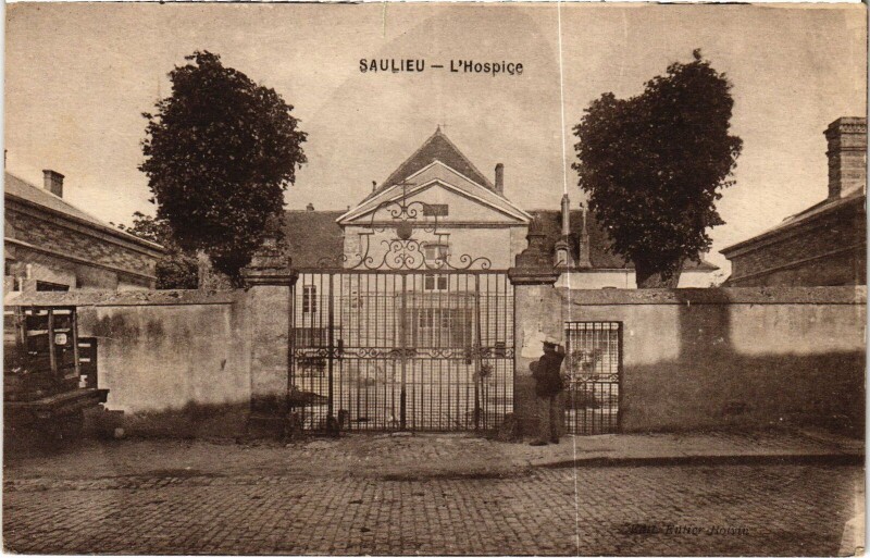 Carte postale ancienne Saulieu L'Hospice France à Saulieu