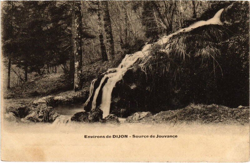 Carte postale ancienne Dijon Source de Jouvance France à Dijon