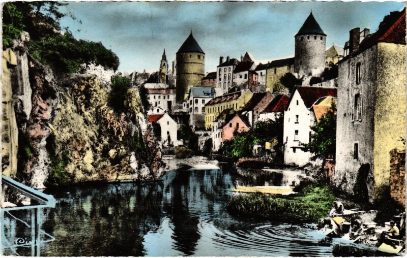 Carte postale ancienne Semur L'Armancon France