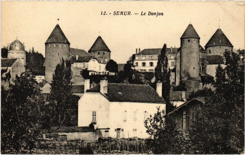 Carte postale ancienne Semur Le Donjon France
