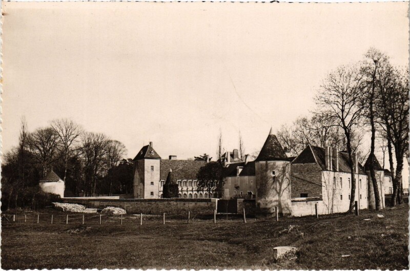 Carte postale ancienne Nuits Saint-Georges Chateau de la Berchere France à Nuits-Saint-Georges