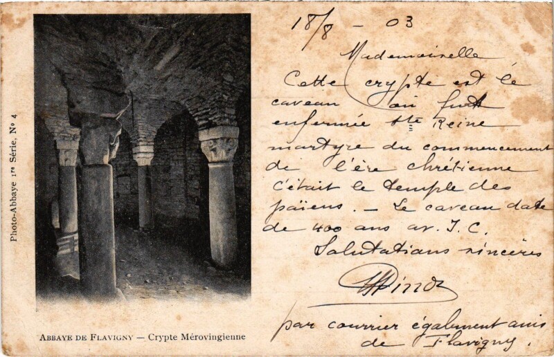 Carte postale ancienne Flavigny Crypte Merovingienne France