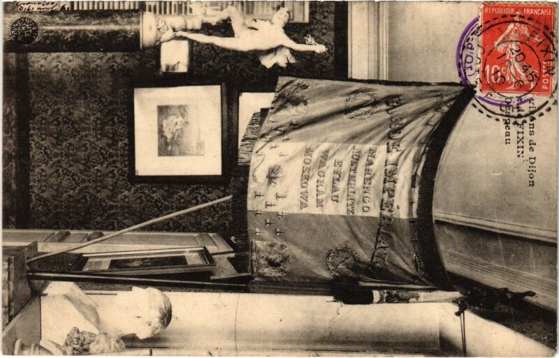 Carte postale ancienne Fixin Le Drapeau France à Fixin