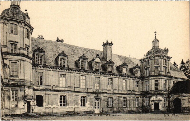 Carte postale ancienne Tanlay Le Chateau France