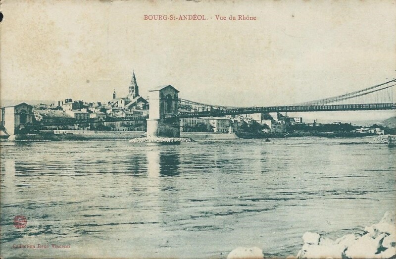 Carte postale ancienne Vue du Rhône à Bourg-Saint-Andéol