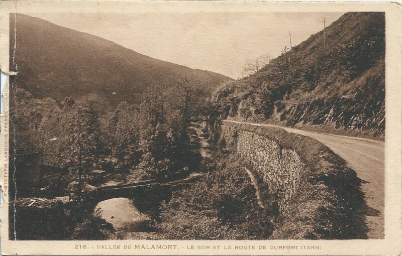 Carte postale ancienne Vallée de Malamort - Le Sor et la route de Dufort à Durfort