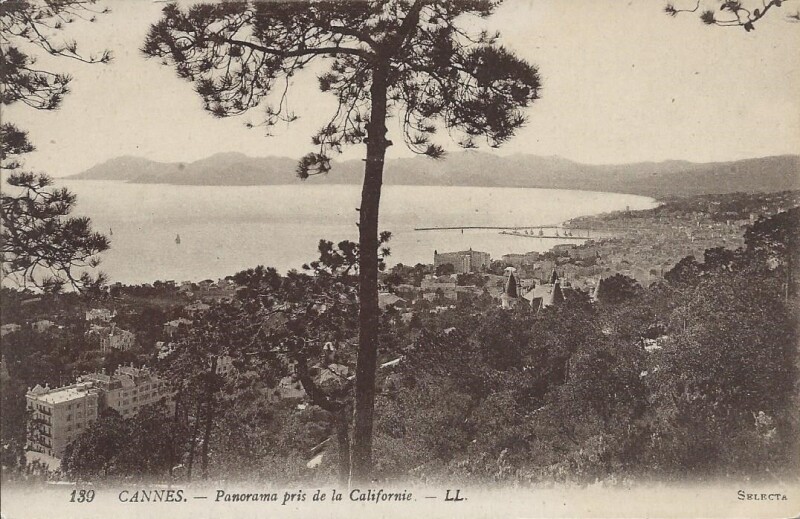 Carte postale ancienne Panorama pris de la Californie à Cannes