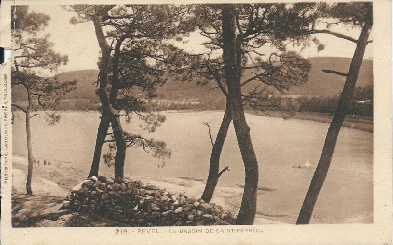 Carte postale ancienne Le Bassin de Saint-Ferréol à Revel