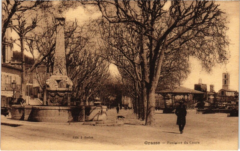 Carte postale ancienne Grasse Fontaine du Cours à Grasse