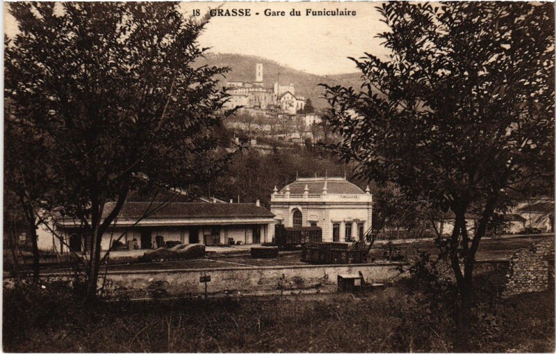 Carte postale ancienne Grasse Gare du Funiculaire à Grasse