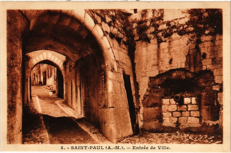 Carte postale ancienne Saint-Paul Etnrée de Ville
