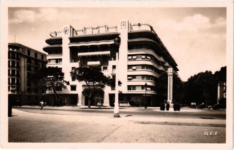 Carte postale ancienne Nice Le Forum Bd Gambetta carte photo