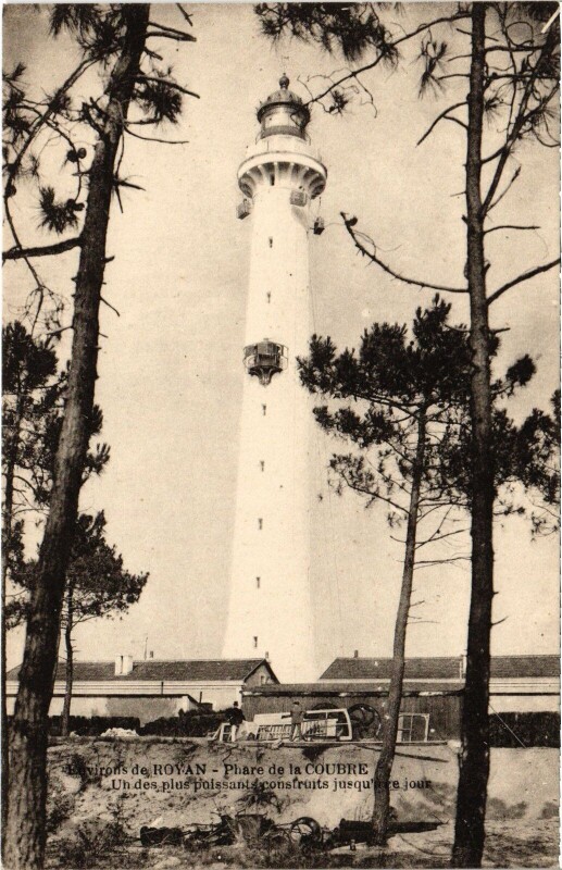 Carte postale ancienne Coubre Le Phare