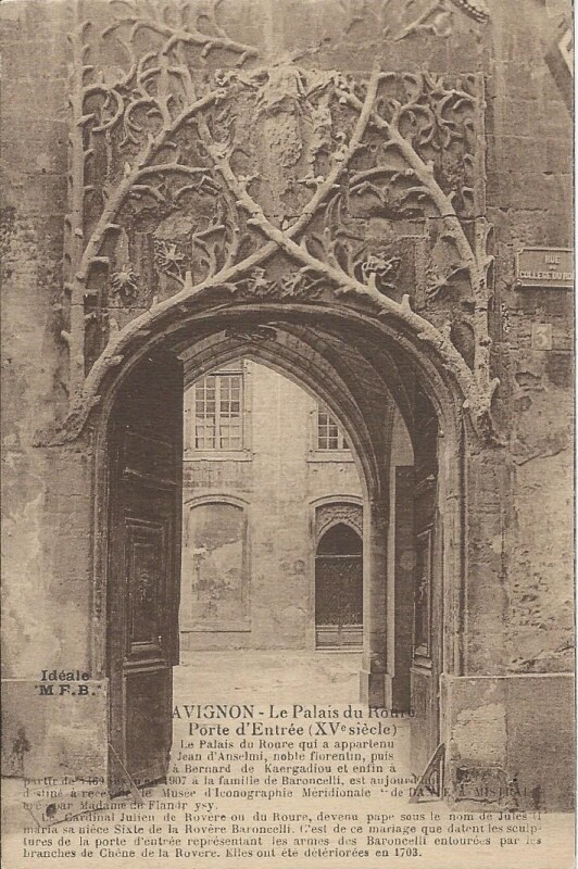 Carte postale ancienne Le Palais du Roure à Avignon