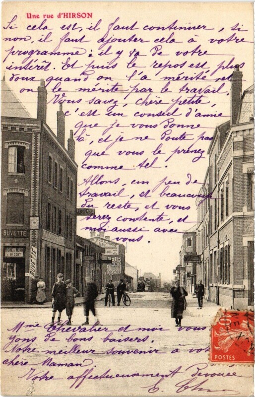 Carte postale ancienne Hirson une Rue à Hirson