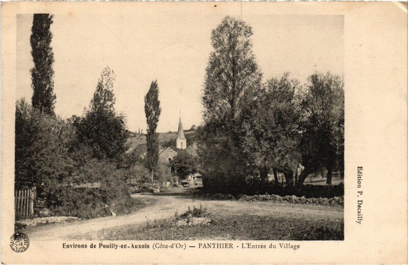 Carte postale ancienne Panthier Entrée du Village