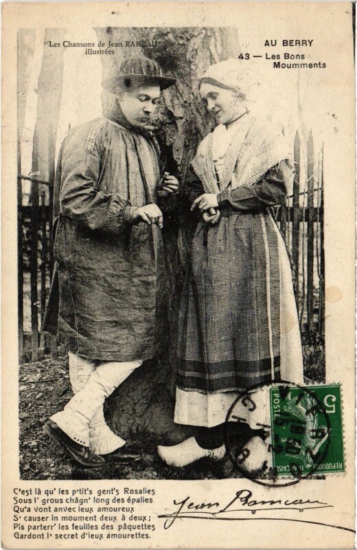 Carte postale ancienne Au Berry Le Bons Monuments