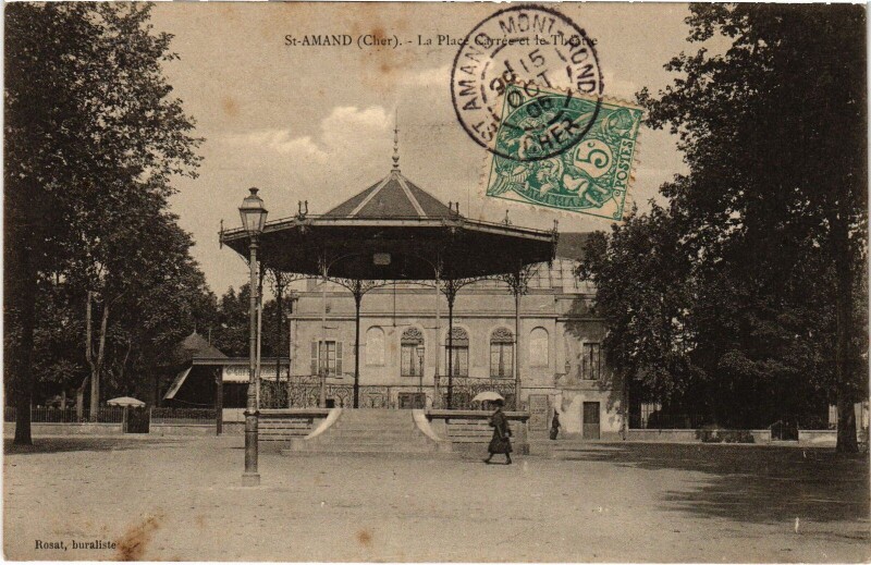 Carte postale ancienne Saint-Amand place