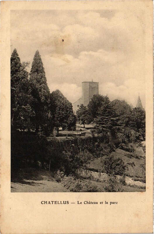 Carte postale ancienne Chatellus Le Chateau et le parc