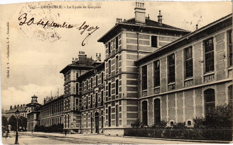 Carte postale ancienne Grenoble Le Lycée de Garcon à Grenoble
