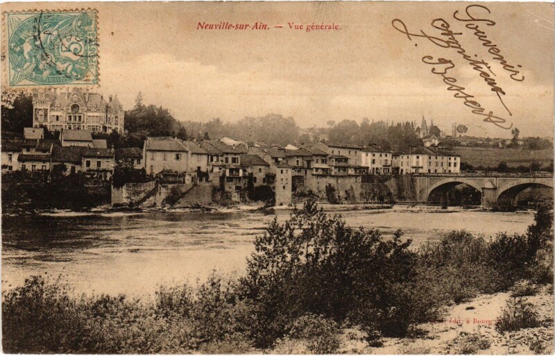 Carte postale ancienne Neuville-sur-Ain vue générale à Neuville-sur-Ain