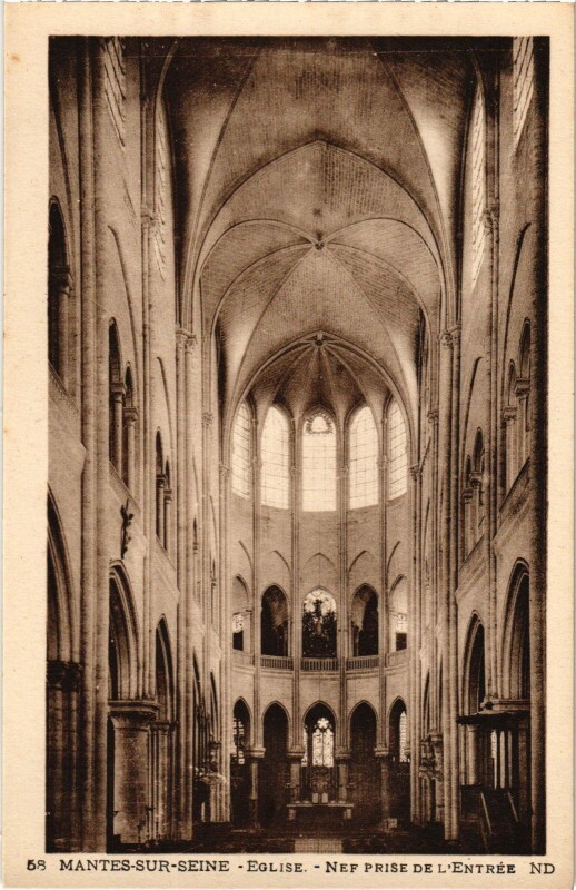 Carte postale ancienne Mantes-la-Jolie Interieur de l'Eglise à Mantes-la-Jolie
