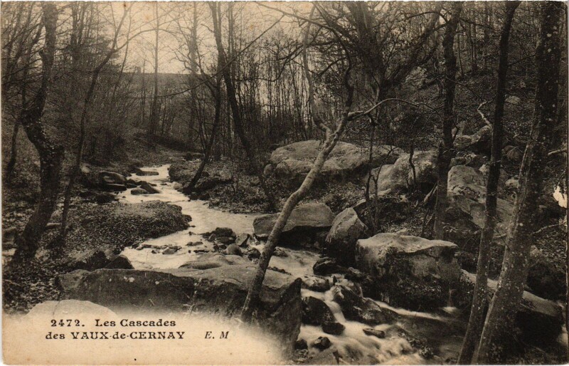 Carte postale ancienne Vaux-de-Cernay Les Cascades