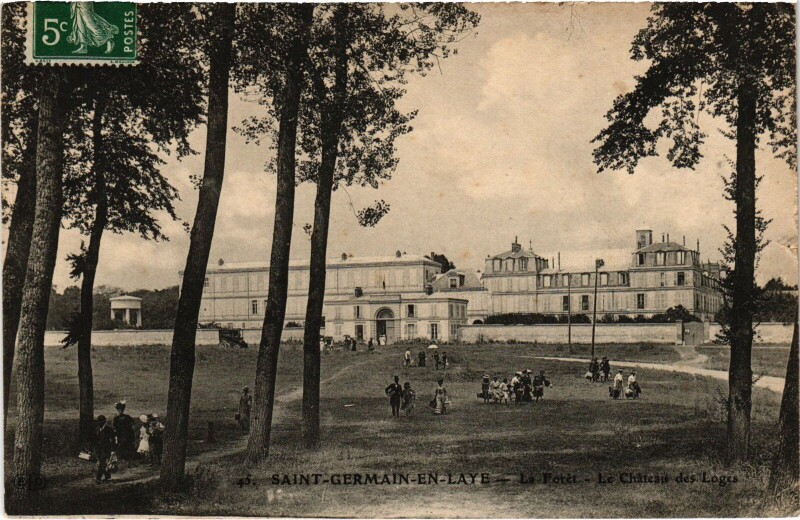 Carte postale ancienne Saint-Germain-en-Laye La Foret - Le Chateau des Loges à Saint-Germain-en-Laye