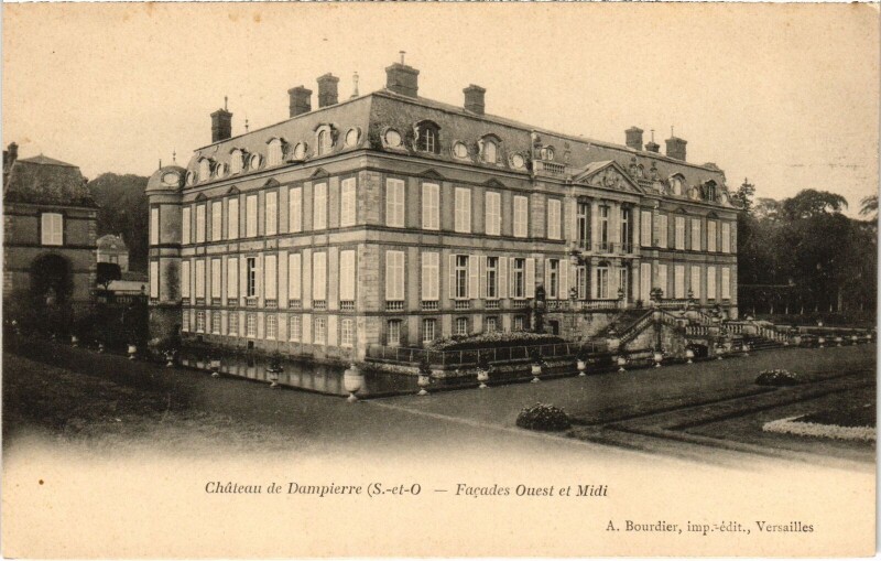 Carte postale ancienne Dampierre Chateau - facades Ouest et Midi